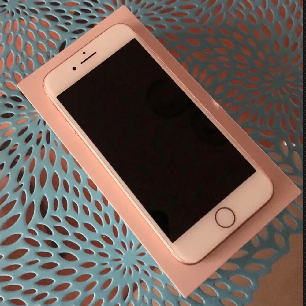 iPhone 8s